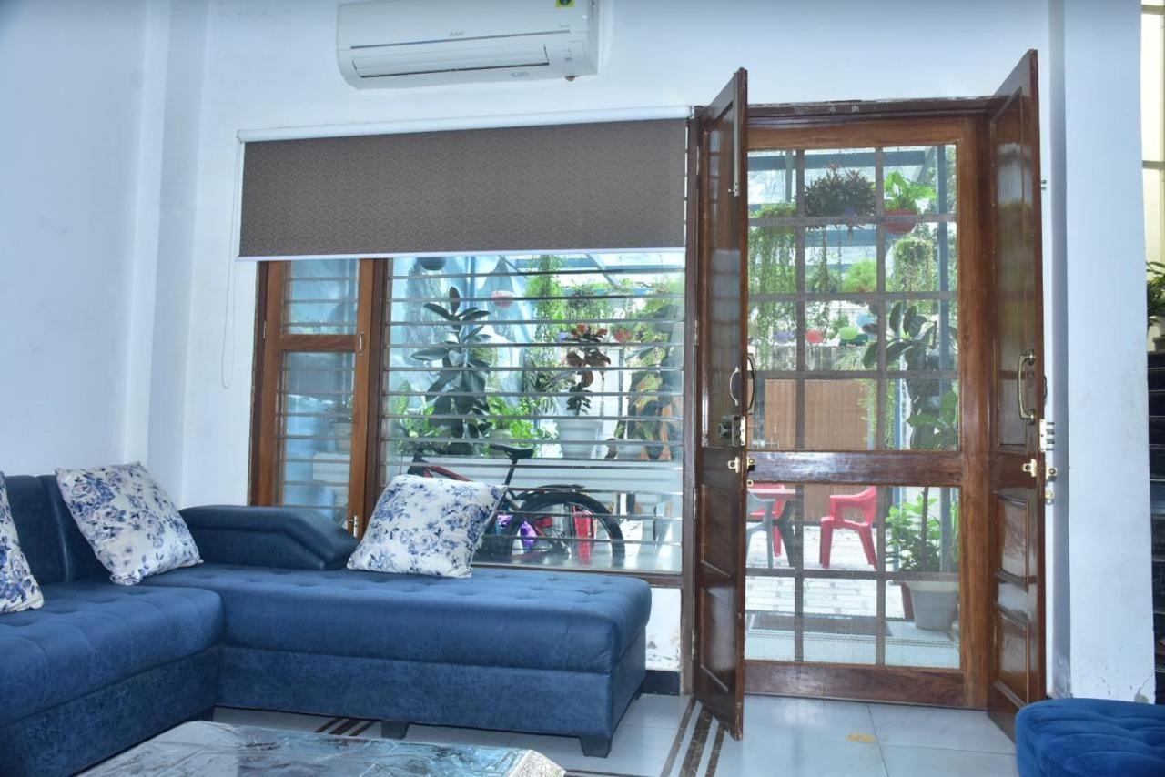 Shreshth Home Stay - Best Family Accommodation - 3Km From Har Ki Pauri, Haridwar, Uttarakhand Eksteriør bilde