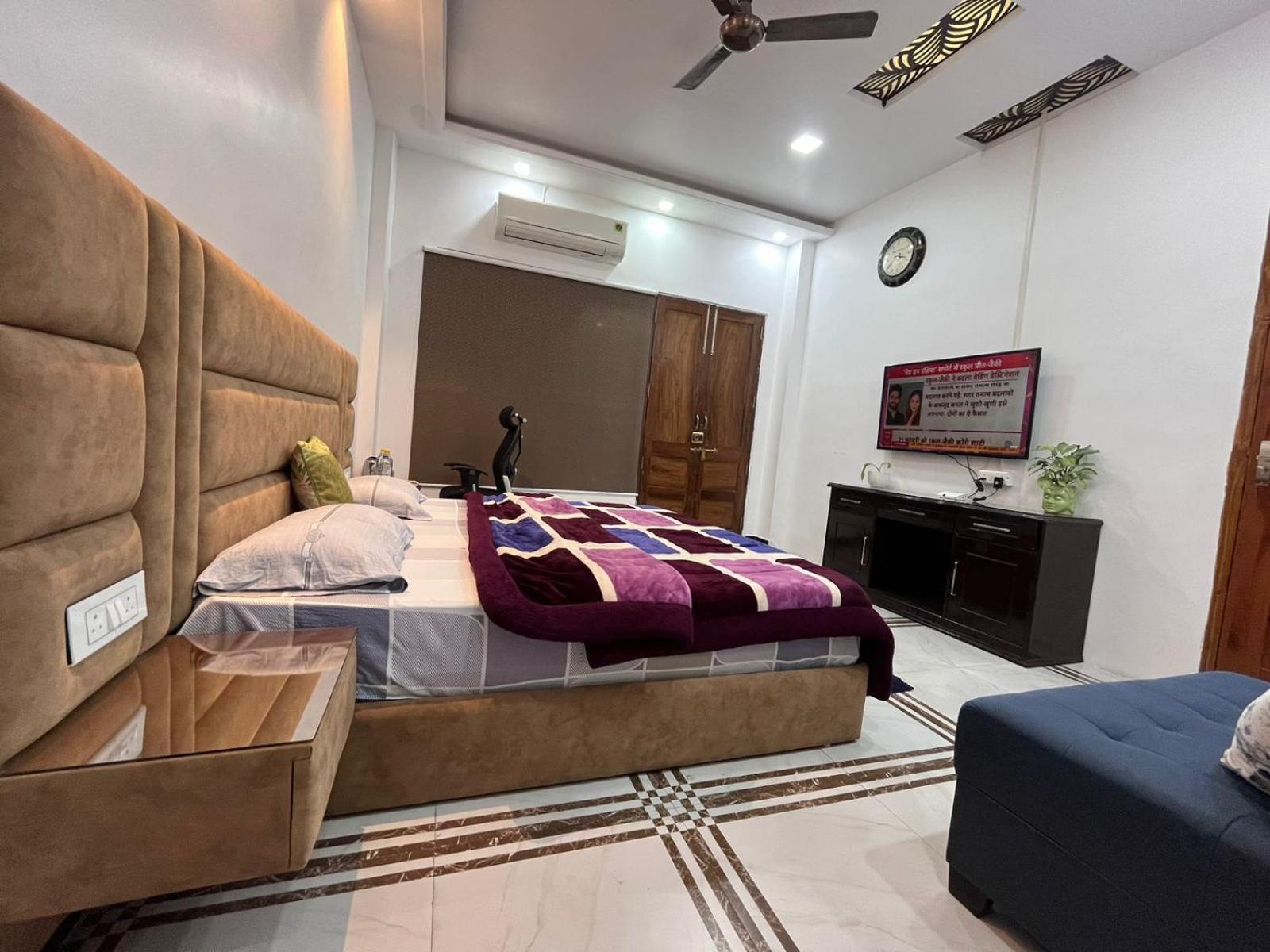 Shreshth Home Stay - Best Family Accommodation - 3Km From Har Ki Pauri, Haridwar, Uttarakhand Eksteriør bilde