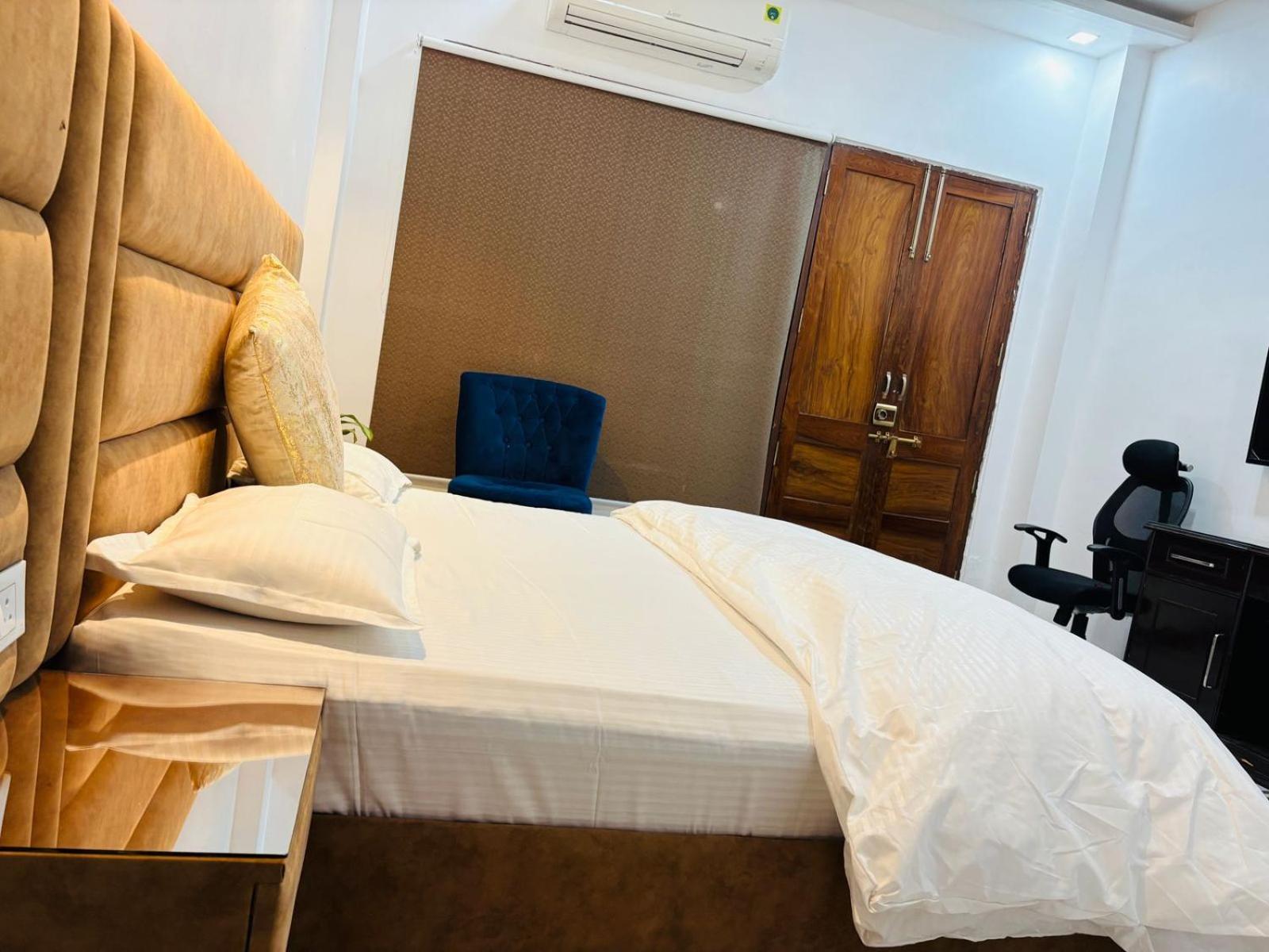 Shreshth Home Stay - Best Family Accommodation - 3Km From Har Ki Pauri, Haridwar, Uttarakhand Eksteriør bilde